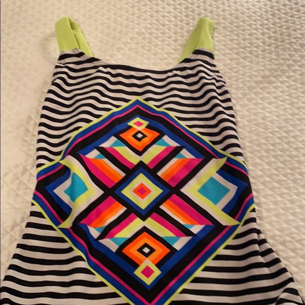 Swimsuit - Picture 2 of 5